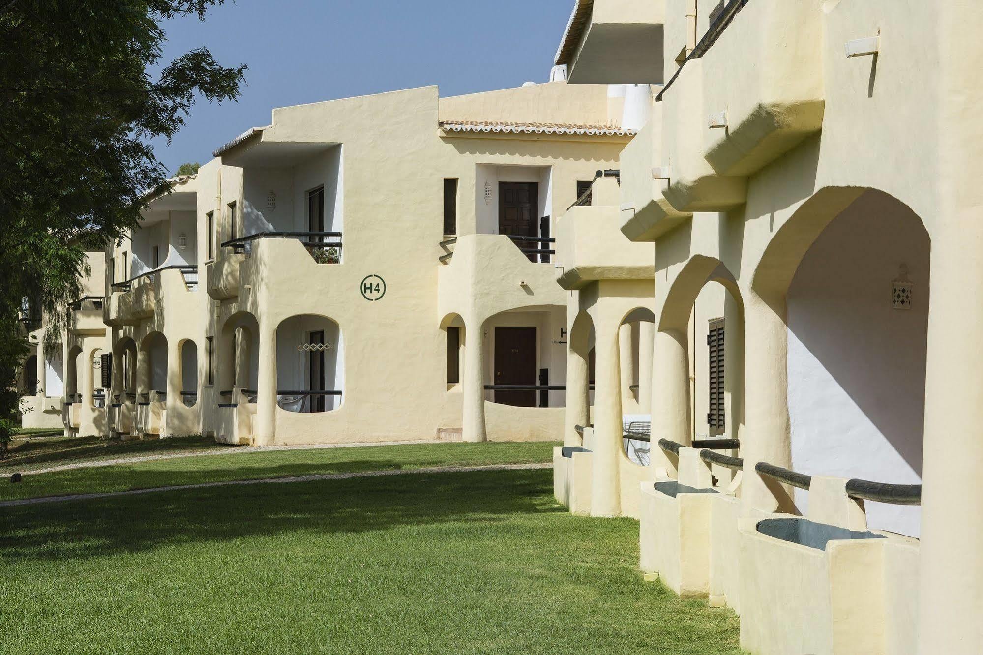 Alvor Clube Brisamar Aparthotel Bagian luar foto