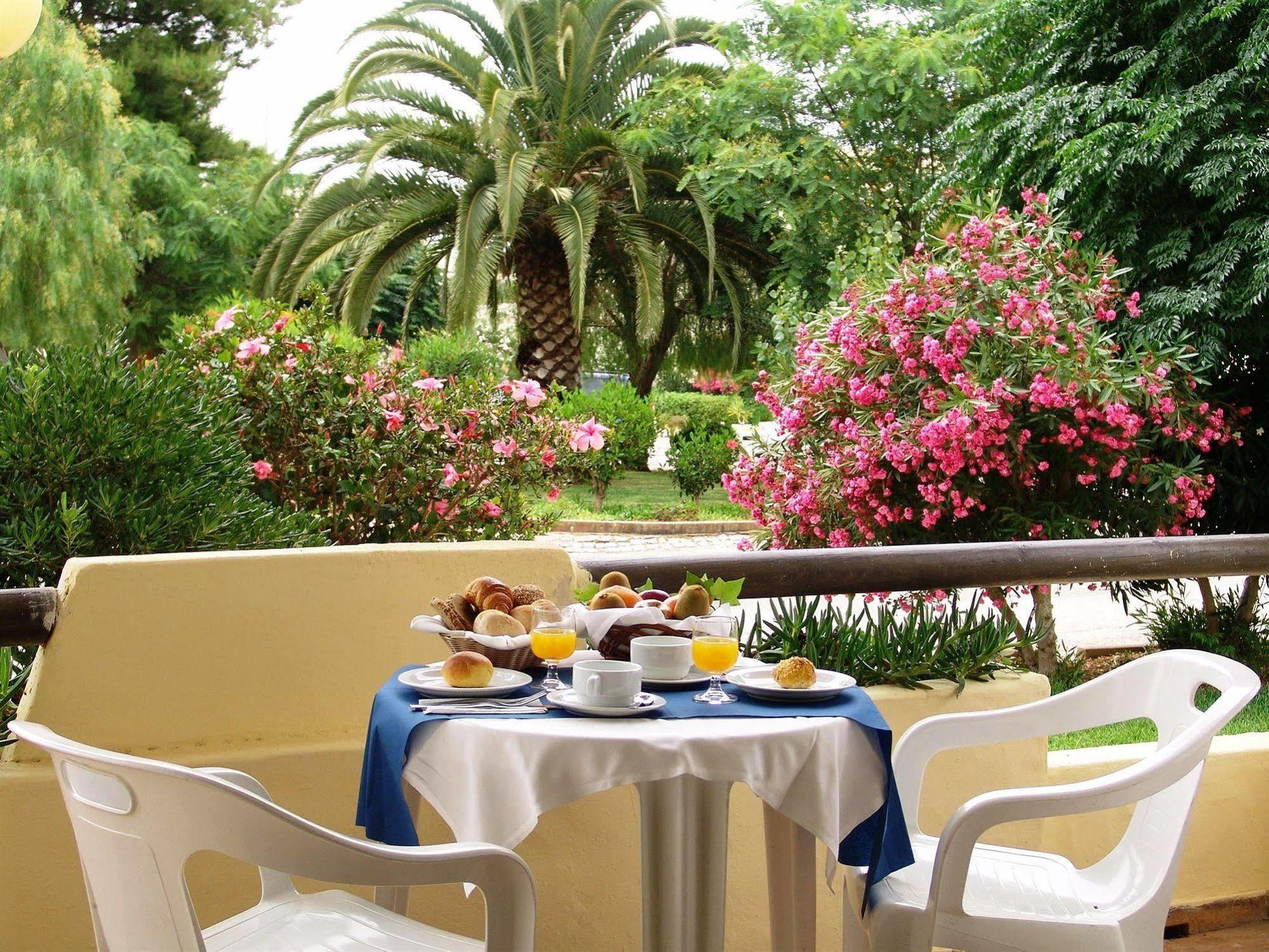 Alvor Clube Brisamar Aparthotel Bagian luar foto